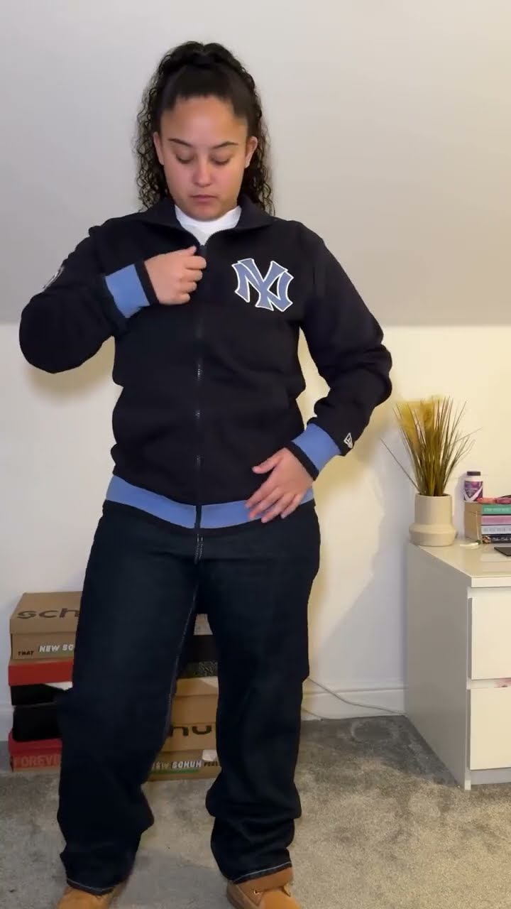 著称